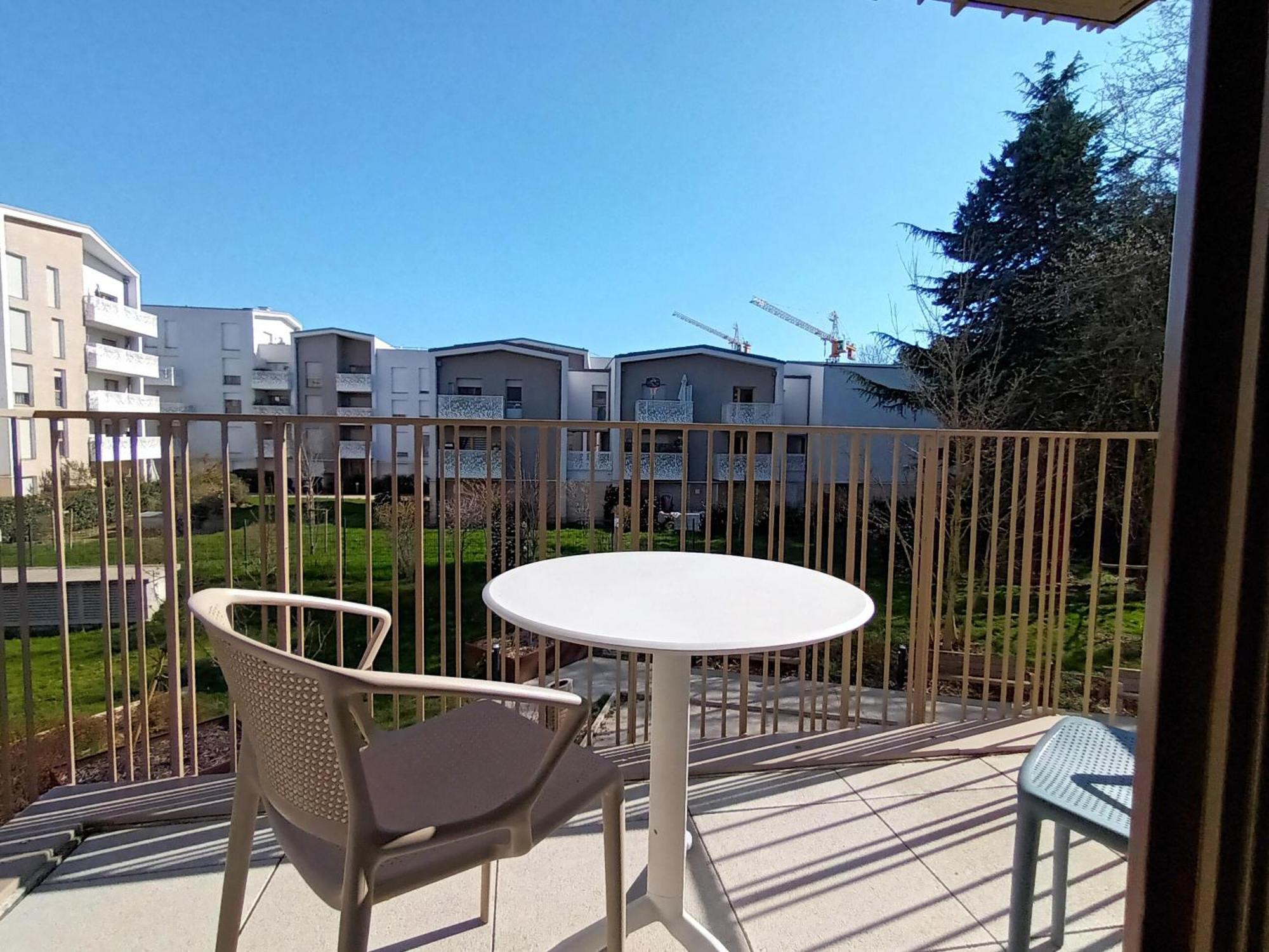 Domitys Calandra Aparthotel Villepinte  Exteriör bild